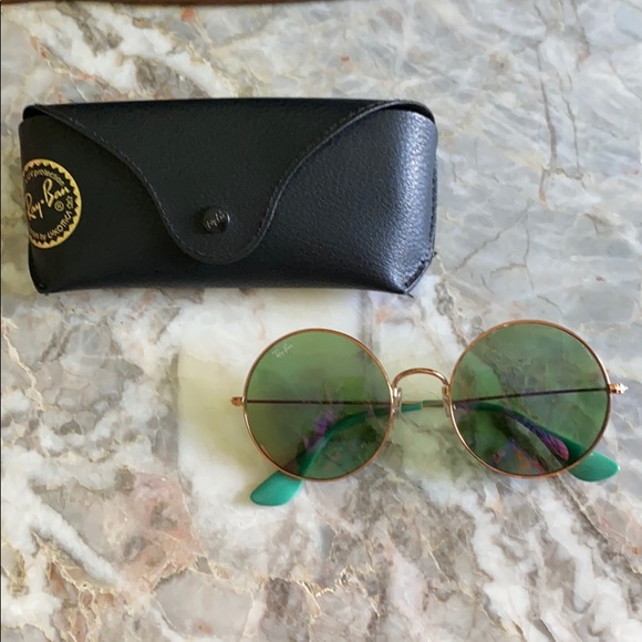 Ray-Ban Accessories - Ray Ban around Sunglasses